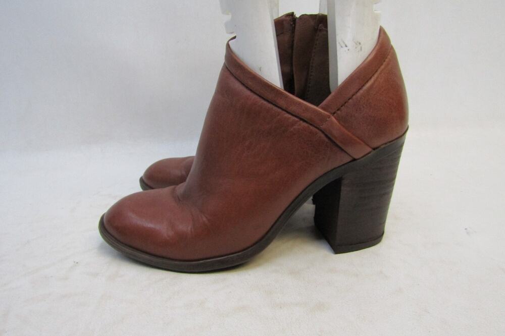 Lucky Brand Womens Size 6 M Brown Leather Zip Ankle Fashion Boots Bootie